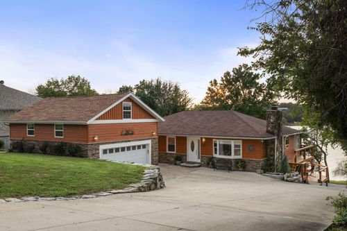 388 Santana Cir, Reeds Spring, MO, 65737-8645 | Card Image