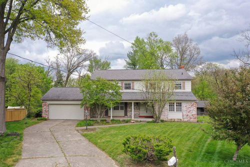 9566 Galecrest Dr, Cincinnati, OH, 45231-3954 | Card Image