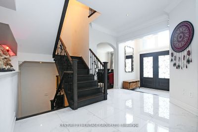 472 Worthington Ave, House other with 5 bedrooms, 6 bathrooms and 6 parking in Richmond Hill ON | Image 2