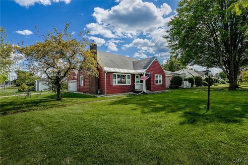 1614 N Madison St, Rome, NY, 13440-2730 | Card Image