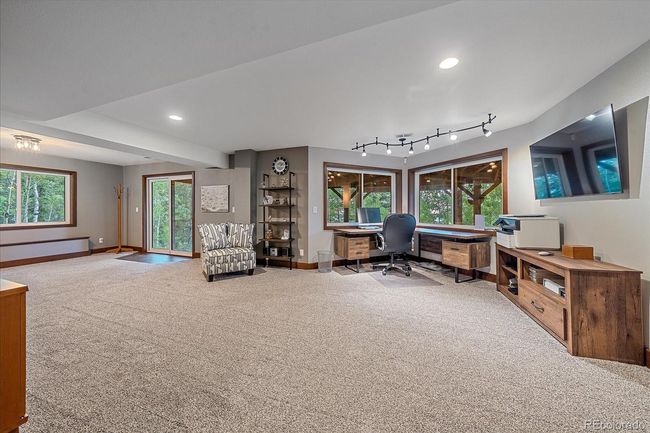Lower Living Room w/ walkout access | Image 27