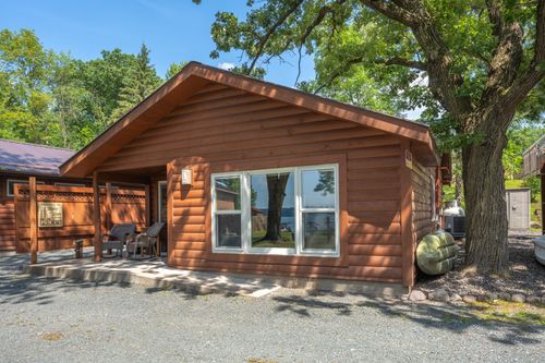 2368 109th St, Luck, WI, 54853-2126 | Card Image