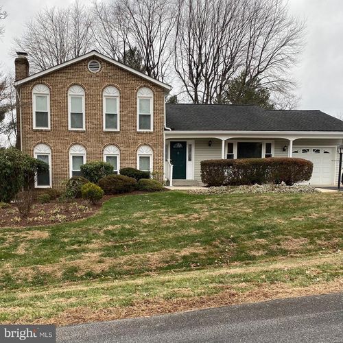 11916 Clover Knoll Rd, NORTH POTOMAC, MD, 20878-2338 | Card Image