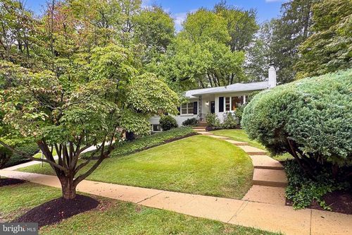 3324 Military Dr, FALLS CHURCH, VA, 22044-1512 | Card Image