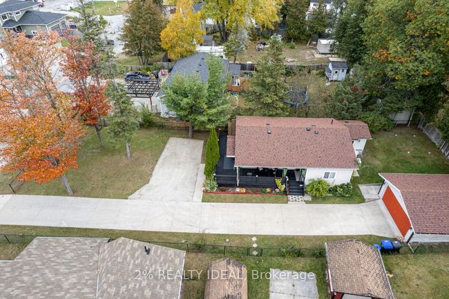 141 River Rd E, House other with 2 bedrooms, 2 bathrooms and 7 parking in Wasaga Beach ON | Image 38