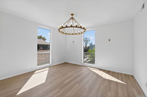 1401-3678 Hidden Dr, San Antonio, TX, 78217-4605 | Card Image