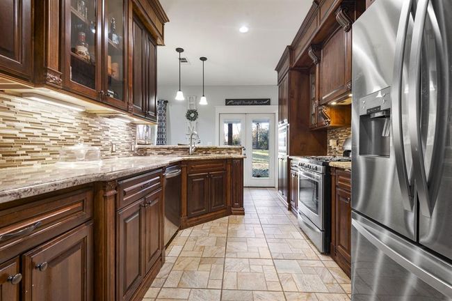 281 County Road 404, House other with 3 bedrooms, 2 bathrooms and null parking in Nacogdoches TX | Image 8