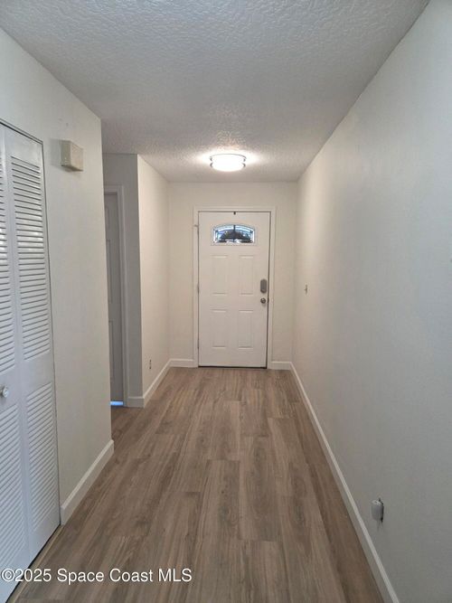 1657 Bruman Ter, Melbourne, FL, 32935-4362 | Card Image