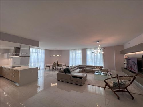 apt-1402-17301 Biscayne Blvd, Aventura, FL, 33160-5072 | Card Image