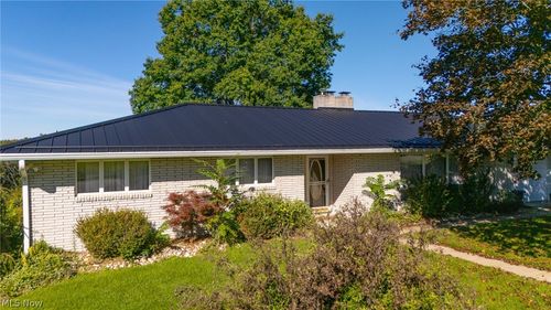 420 Juanita St, Steubenville, OH, 43952-6972 | Card Image