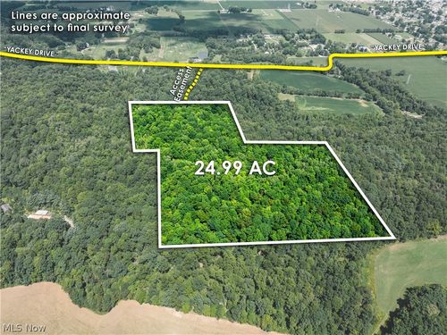 4754 Yackey Dr Nw, Strasburg, OH, 44680-8976 | Card Image