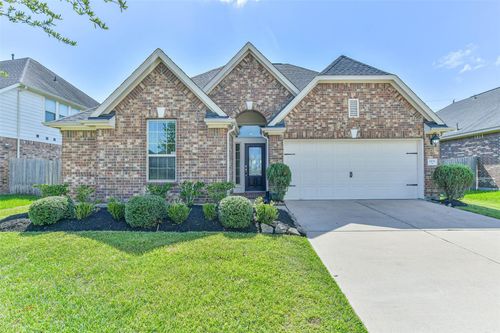 2106 Granite Pass Dr, Pearland, TX, 77581-5056 | Card Image