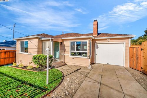 7007 Manila Ave, El Cerrito, CA, 94530-2439 | Card Image