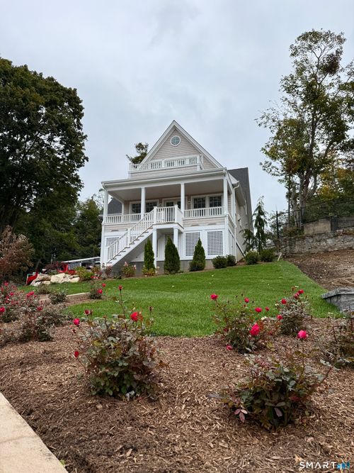 31 Circle Ave, Groton, CT, 06340-5801 | Card Image