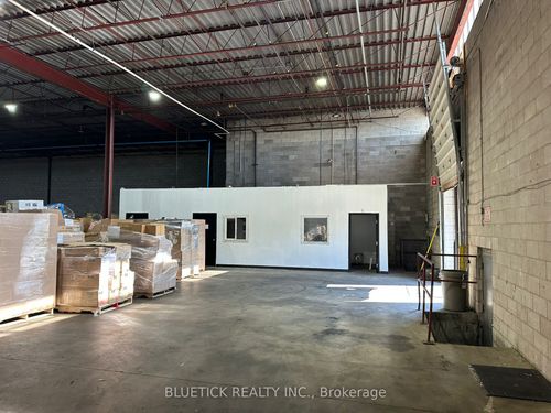 2-53 Bakersfield St, North York, ON, M3J1Z4 | Card Image