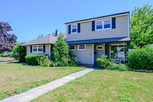 3251 Neptune Ave, Oceanside, NY, 11572-4342 | Card Image