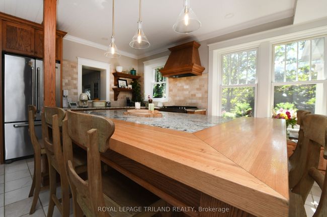 12 Victoria St N, House other with 4 bedrooms, 4 bathrooms and 6 parking in Goderich ON | Image 8