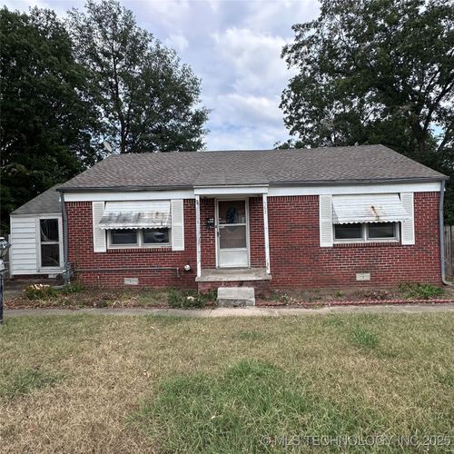 567 S Lakewood Ave, Tulsa, OK, 74112-3152 | Card Image