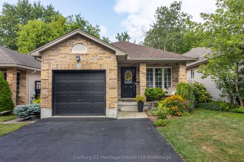 305 Hungerford St, London, ON, N5W6E3 | Card Image