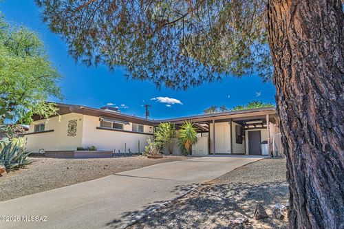 117 W George Truit St, Corona De Tucson, AZ, 85641-2116 | Card Image