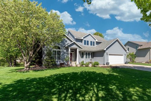 2153 Peregrine Ln, North Mankato, MN, 56003-1645 | Card Image