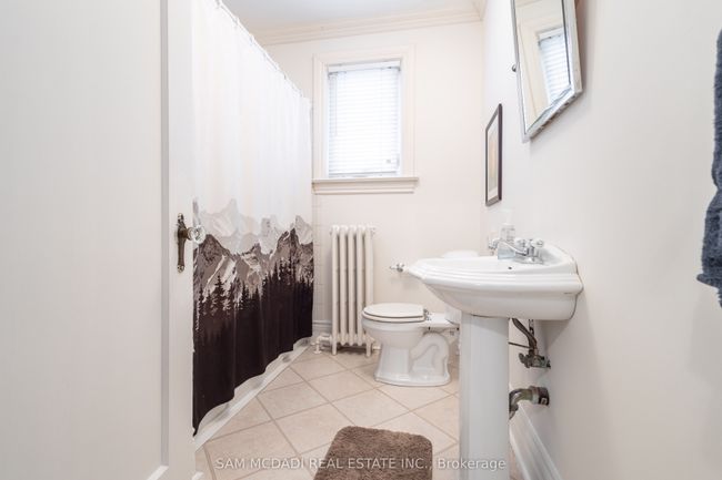11 Brant Ave, House other with 4 bedrooms, 3 bathrooms and 6 parking in Mississauga ON | Image 18