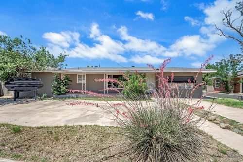 1605 N Big Spring St, Midland, TX, 79701-2621 | Card Image