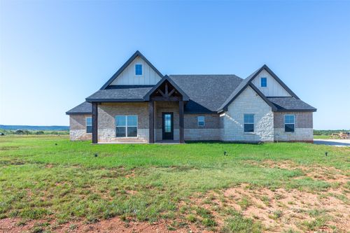 643 County Road 183, Lawn, TX, 79530-4006 | Card Image