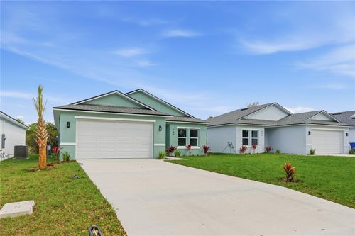 140 11th Ave, Osteen, FL, 32764-9433 | Card Image