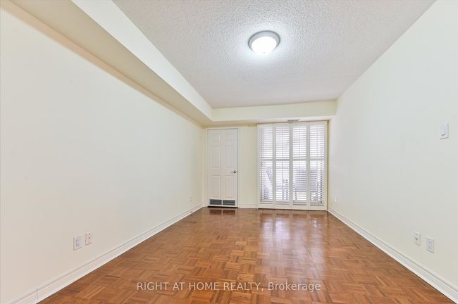 204 - 245 Pine Grove Rd, Condo with 2 bedrooms, 2 bathrooms and 1 parking in Vaughan ON | Image 13