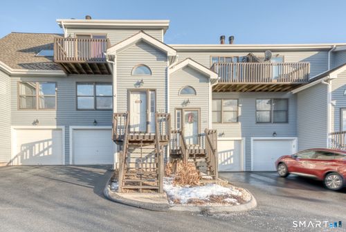 402-402 Lake Vista Dr, East Hampton, CT, 06424-1664 | Card Image