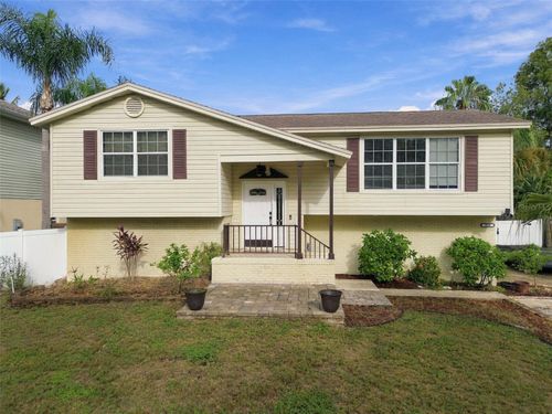 915 Lynnlea Ln, TARPON SPRINGS, FL, 34689-2814 | Card Image