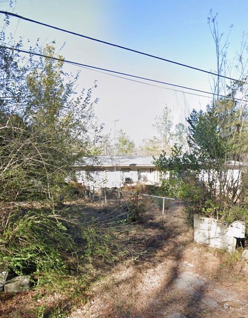 755 Barrett St., Beaumont, TX, 77625 | Card Image