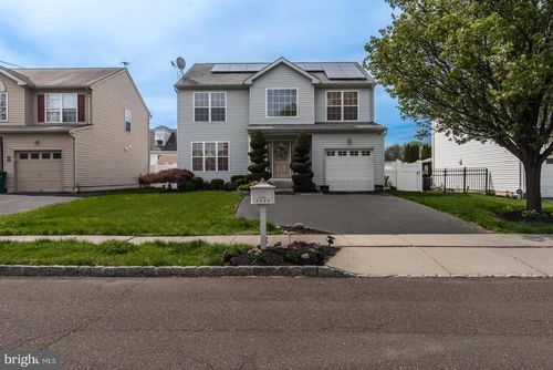 2903 Glenrich Ave, Bristol, PA, 19007-2108 | Card Image