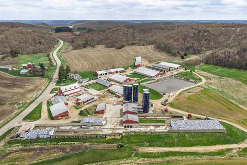 E8985 County B Road, TROY, WI, 53588 | Card Image