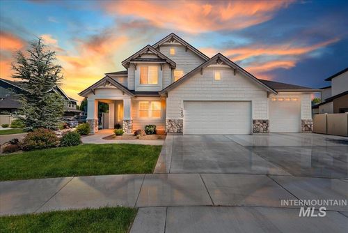 1233 E Azan St, Meridian, ID, 83646-7724 | Card Image