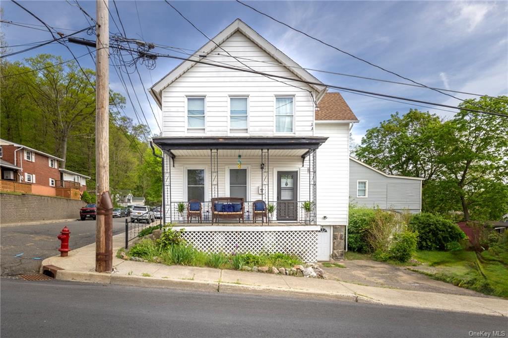 Drew Ave, Highland Falls, NY 10928