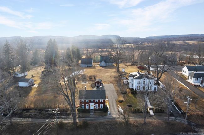 186 Main St, House other with 3 bedrooms, 2 bathrooms and null parking in Durham CT | Image 25