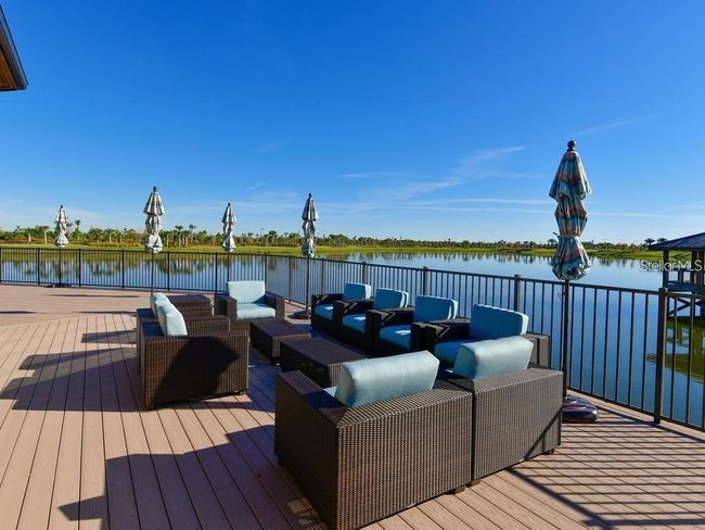 7113 Gradford Ct, House other with 3 bedrooms, 4 bathrooms and null parking in Lakewood Ranch FL | Image 75