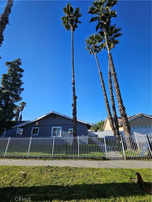 188 E 11th St, San Bernardino, CA, 92410 | Card Image