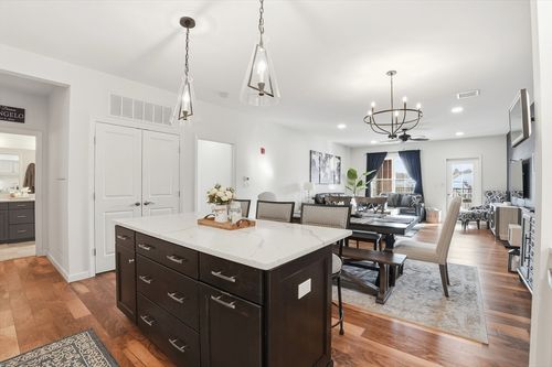 2205-15 Revolution Way, Canton, MA, 02021-1274 | Card Image