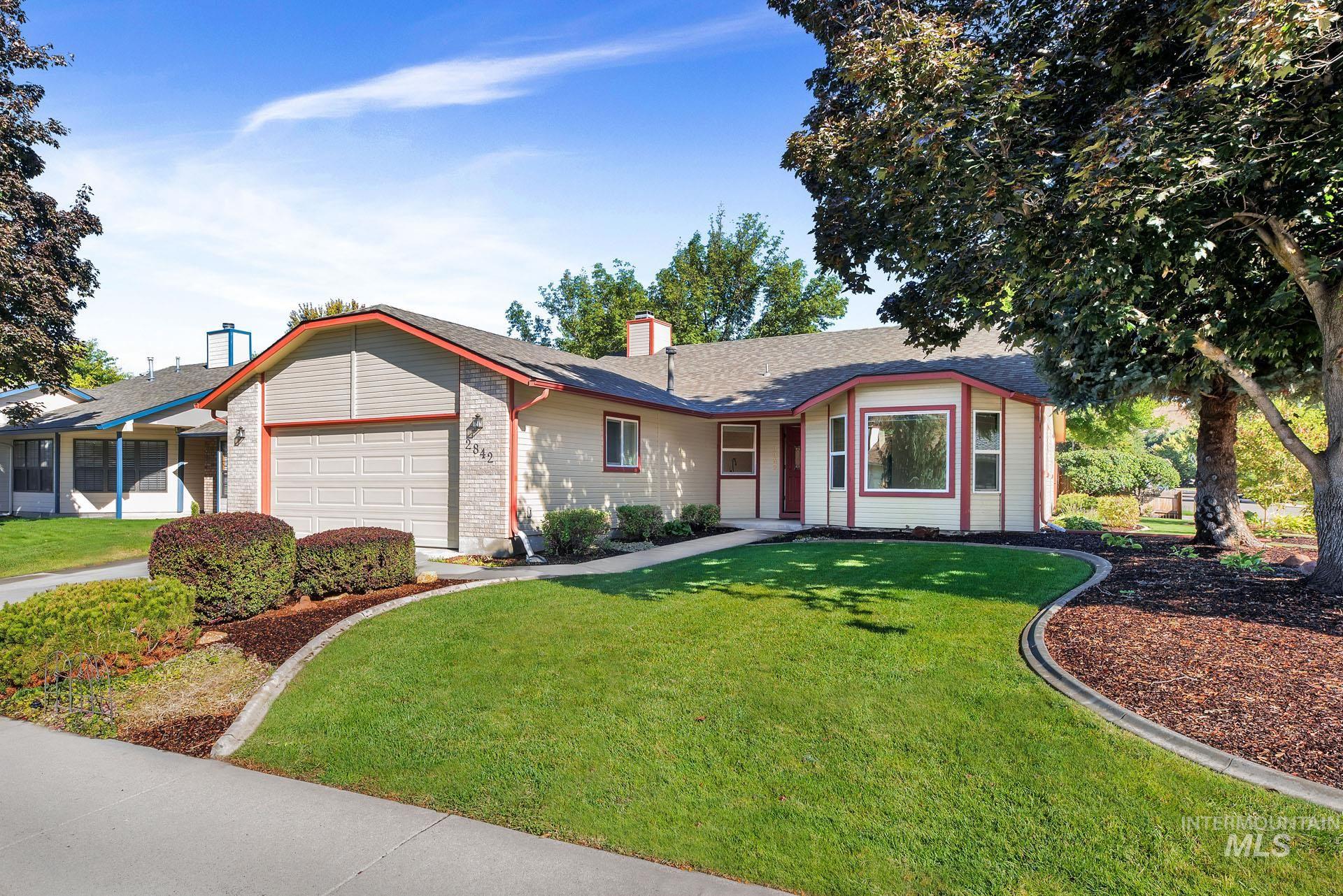 Gloucester St, Boise, ID 83706
