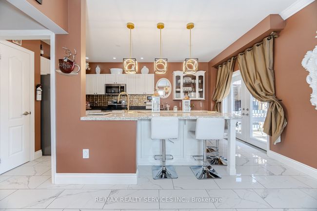 37 Baybrook Rd, House other with 6 bedrooms, 4 bathrooms and 4 parking in Brampton ON | Image 14