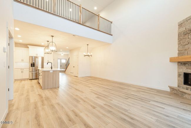 2002 Prairie Hawk Dr, Townhouse with 4 bedrooms, 3 bathrooms and null parking in Bismarck ND | Image 9