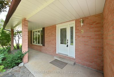 9 Baxter Ave, House other with 3 bedrooms, 3 bathrooms and 10 parking in Orangeville ON | Image 2