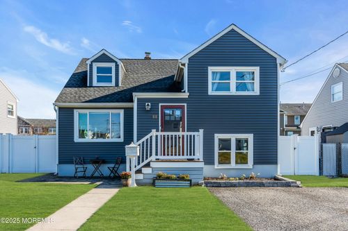 88 Ridge Ter, Neptune City, NJ, 07753-6614 | Card Image