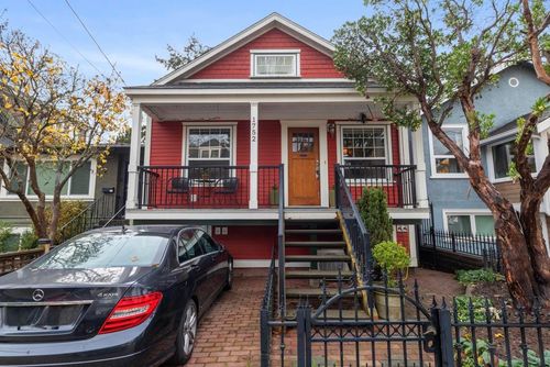 1752 E 4th Ave, Vancouver, BC, V5N1K1 | Card Image