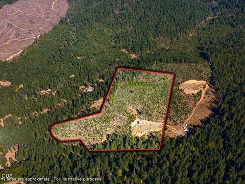 990 Indian Creek Rd, Selma, OR, 97538-9736 | Card Image