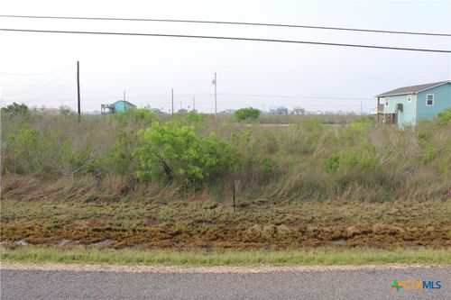 84-83 Northview Dr, Rockport, TX, 78382-9345 | Card Image