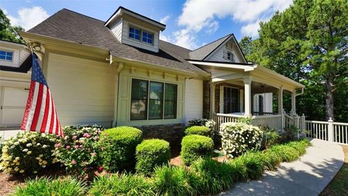 104 Rock Creek Ln, Canton, GA, 30114-5821 | Card Image